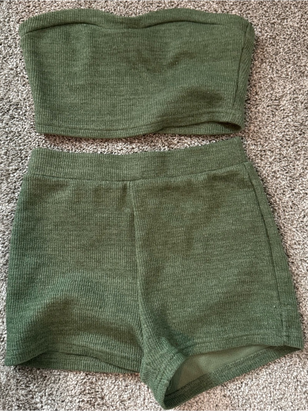 SHEIN Olive Green Ribbed High-Waist Knit Shorts - Women
